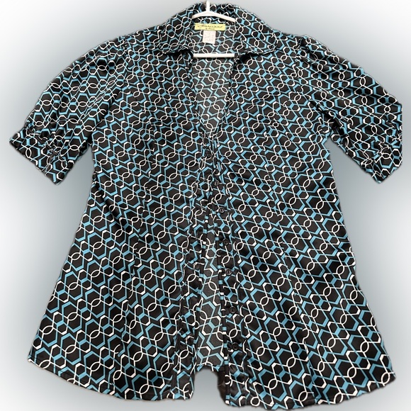 Beautiful silky blouse - Picture 1 of 5